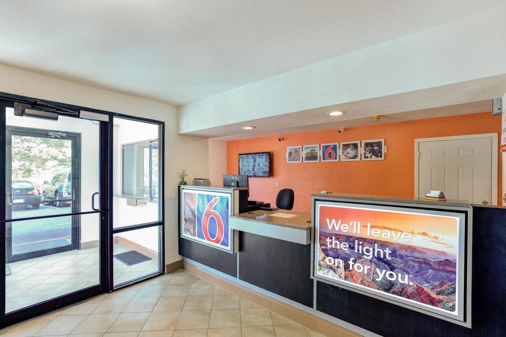 Motel 6-Dallas, Tx - South Екстер'єр фото