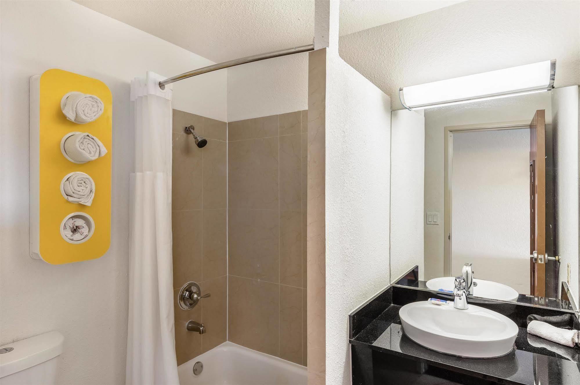 Motel 6-Dallas, Tx - South Екстер'єр фото